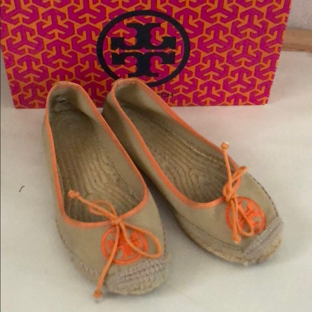 Tory Burch, khaki/orange ballet espadrille